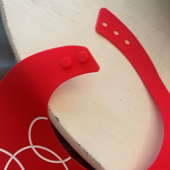 goSili toddler bundle reusable straw cup and bib - Picture 5 of 6